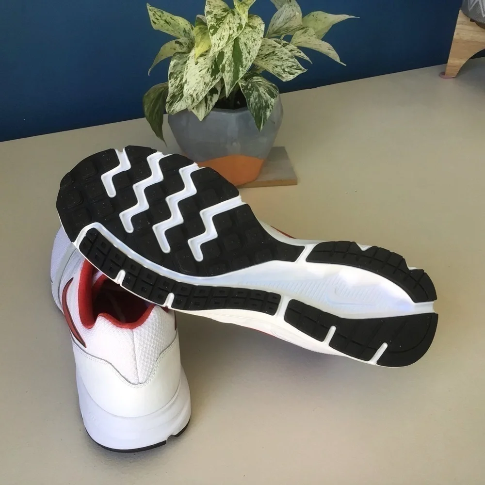 Nike downshifter athletic